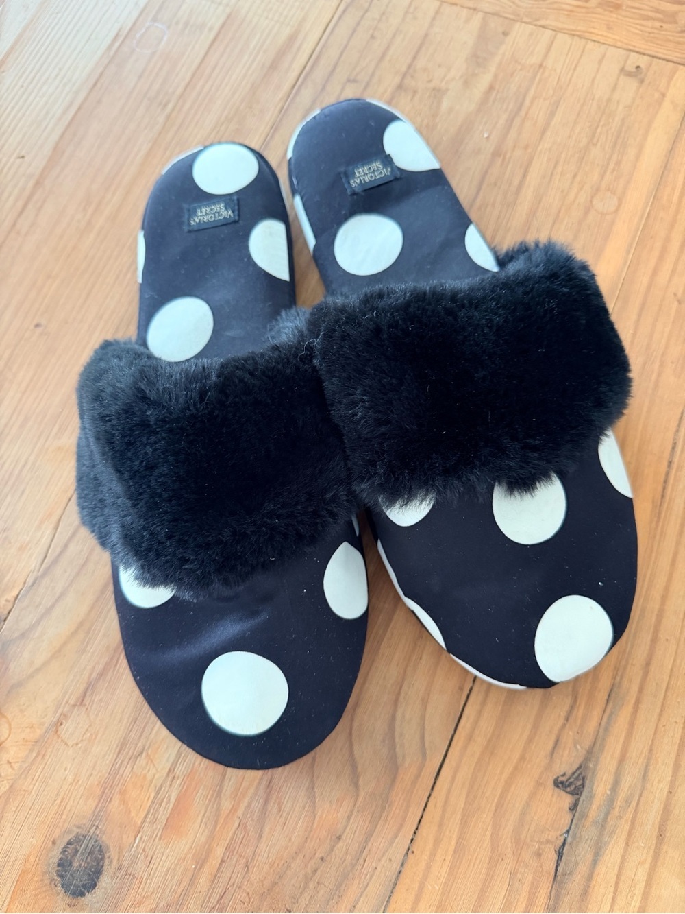 Victoria’s Secret Black & White Polka Dot Fur Slide Slippers